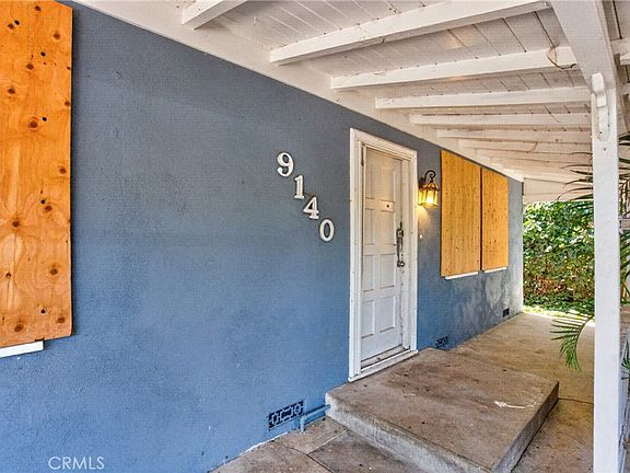 3rd image of 9140 Noble Ave