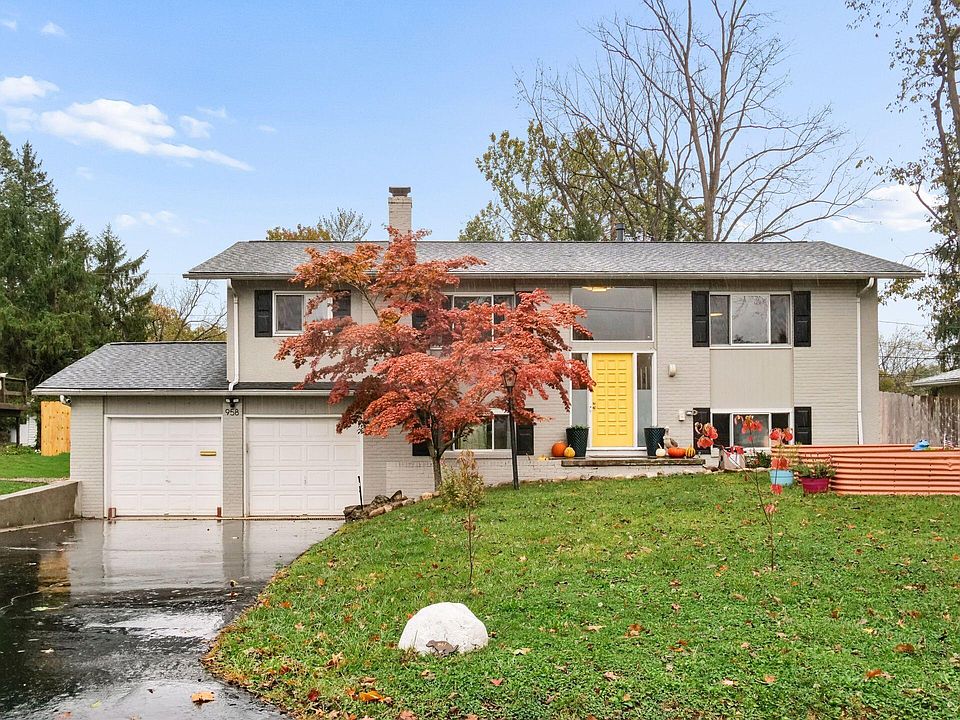 1st image of 958 Thomas Ln