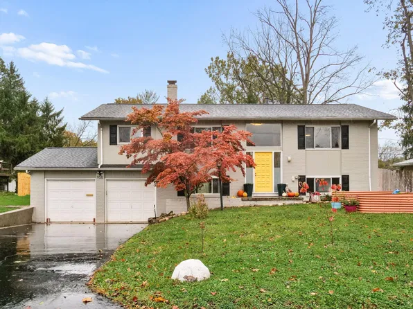 958 Thomas Ln, Columbus, OH 43220