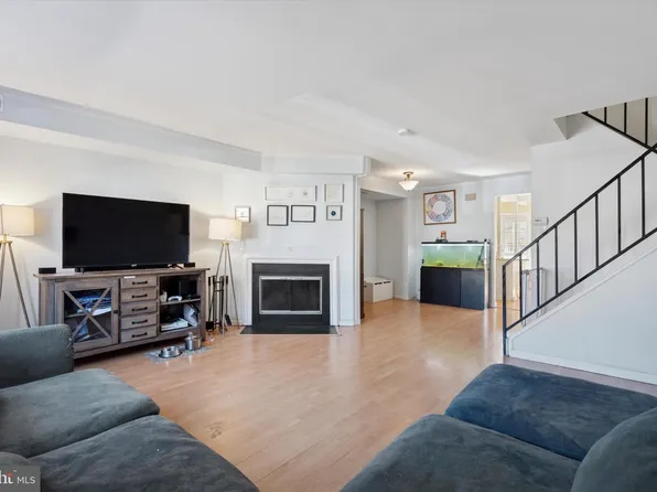 4115 Salford Ct, Bensalem, PA 19020