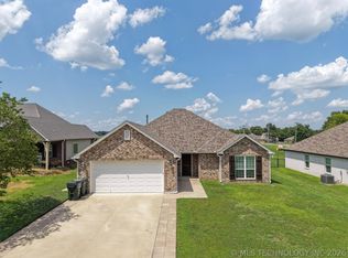 103 W 135th St N, Skiatook, OK 74070