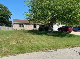 9242 27th Ave, Kenosha, WI 53143