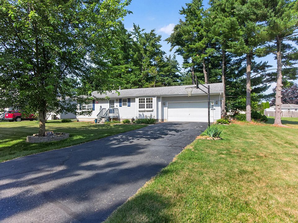 1st image of 10224 Mizzen Ln