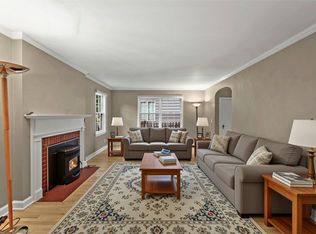 4138 Hiawatha Dr, Madison, WI 53711