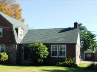 220 Robinson Rd, Acushnet, MA 02743