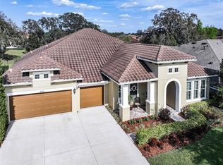 6208 Knob Tree Dr, Lithia, FL 33547