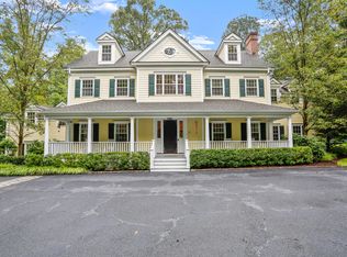 42 Birchwood Dr, Greenwich, CT 06831