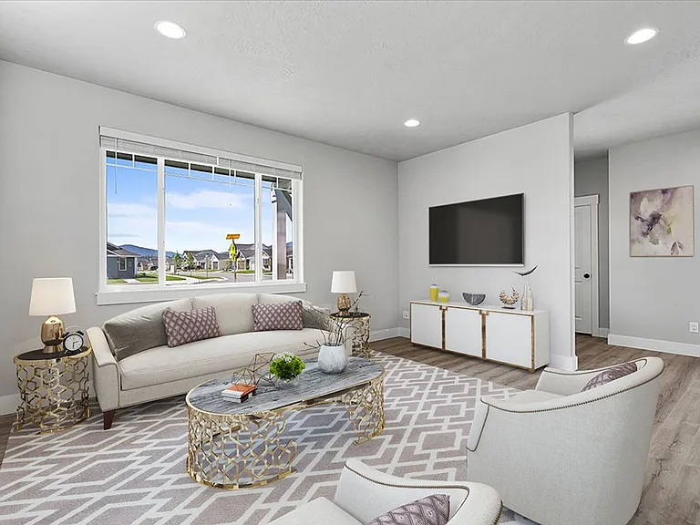 5209 E Hope Ave — Photo 3