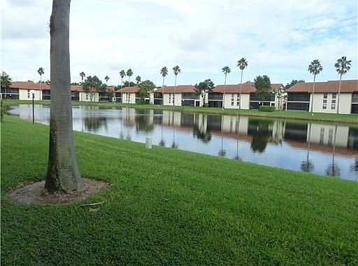 Home For Sale In Palm Chase Lakes