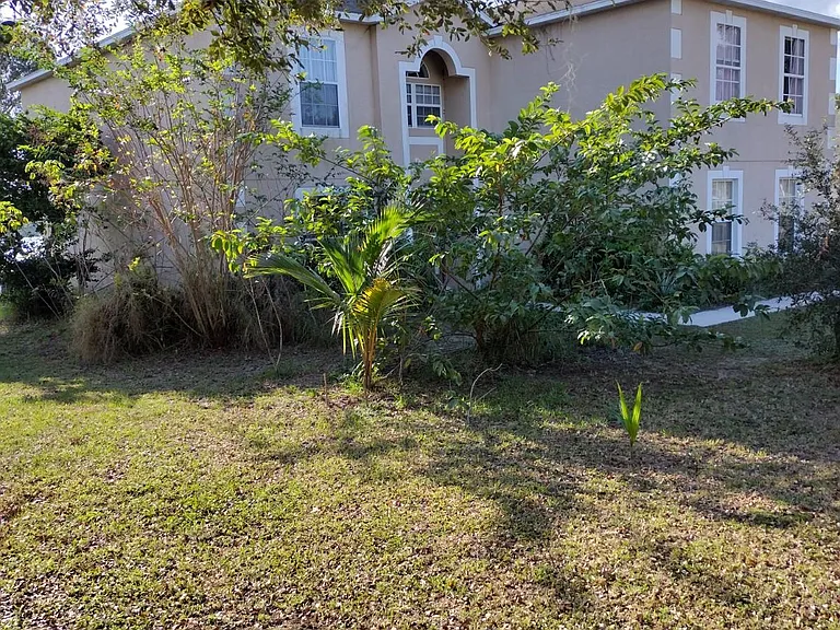 334 Lake Shepard Dr — Photo 2
