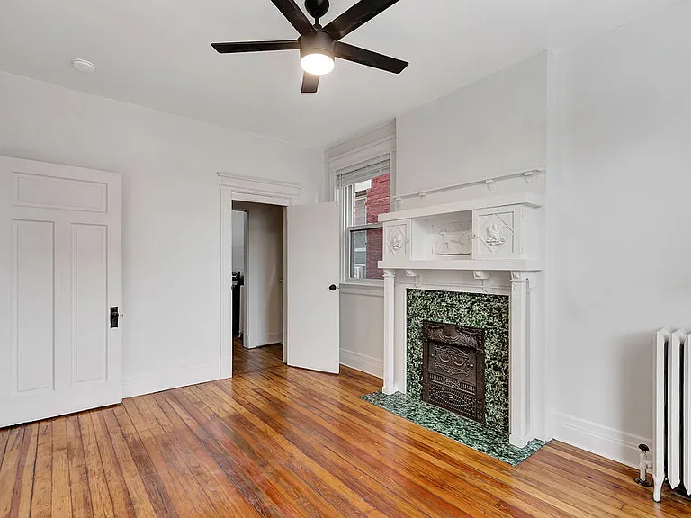 35 E 8th St #B — Photo 12
