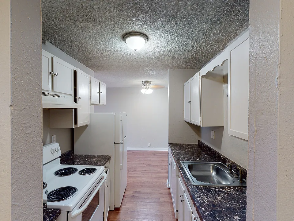 Amber Apartments
