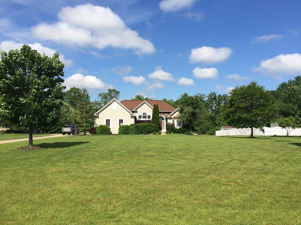 1st image of 10610 Bridle Path