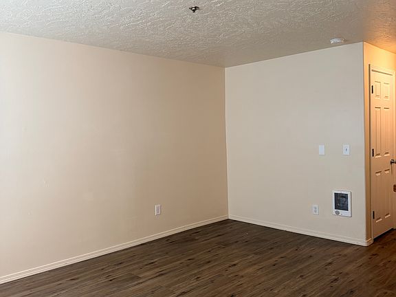 5th image of 1894 Clay St SE #1894
