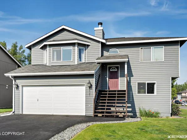 7821 Charlotte Cir, Anchorage, AK 99502