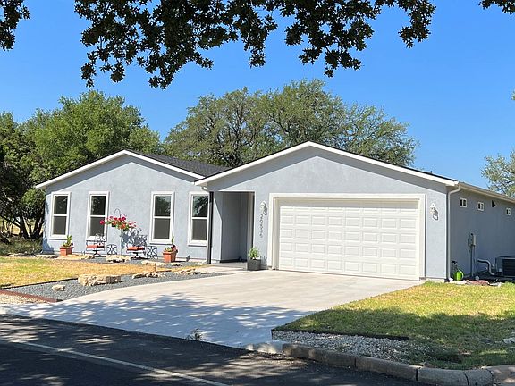 3rd image of 20536 Highland Lake Dr