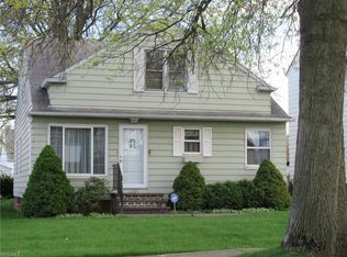 13024 Grannis Rd, Garfield Heights, OH 44125