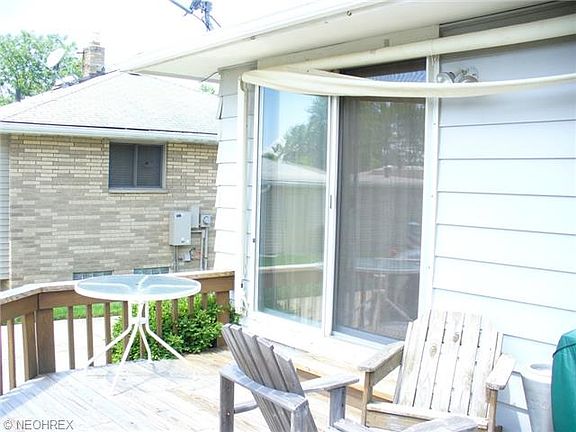 5th image of 34562 Iris Ln
