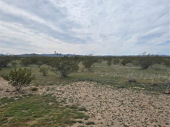 2nd image of N Agate Rd