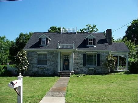 1st image of 239 Willomont Ave