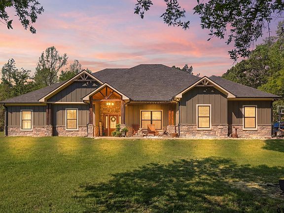 2nd image of 847 Calloway Rd