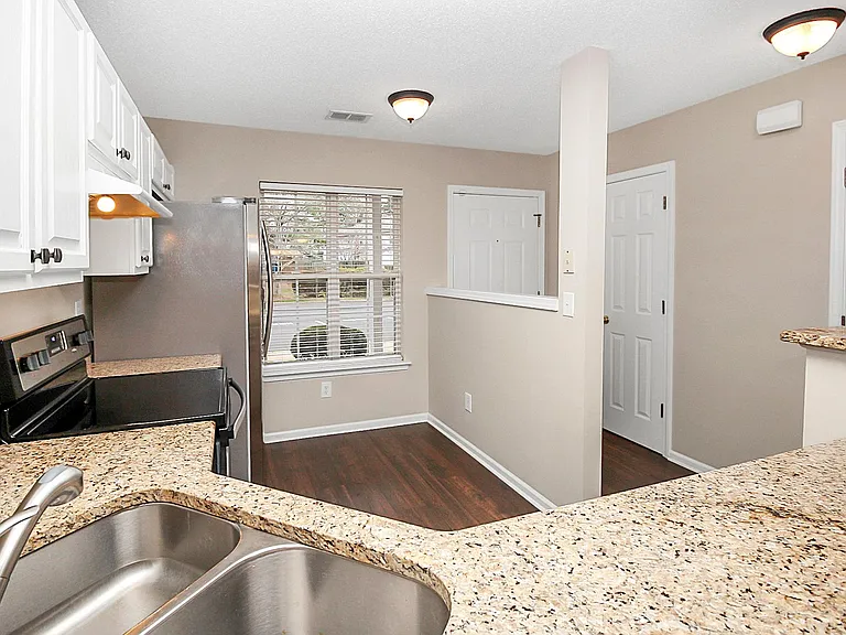11633 Boxer Ln — Photo 6