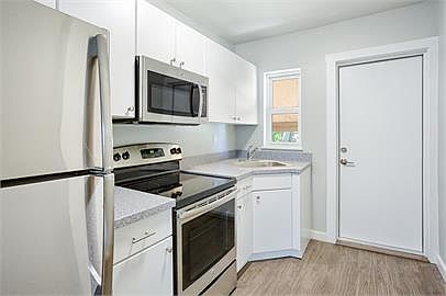 1st image of 715 2nd Ave S APT 3