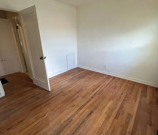 1250 Ames St — Photo 3