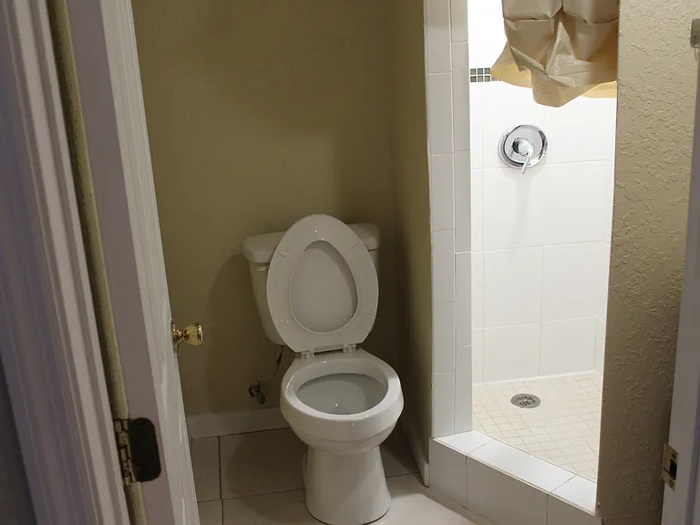 901 N Amelia Ave #11 — Photo 3