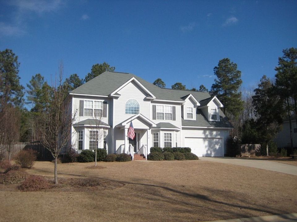 10 Otter Trail Ct.