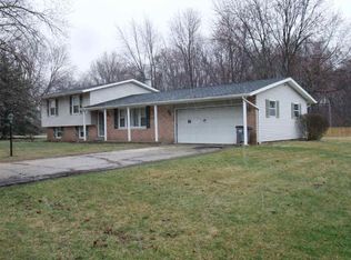 59044 Merrimac Ln, Elkhart, IN 46517