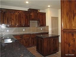 3rd image of 1604 Santa Anita Blvd