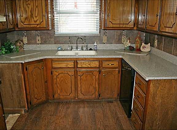 5th image of 8133 SW 36th St