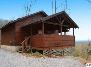 3390 Bear Mountain Ln, Sevierville, TN 37876