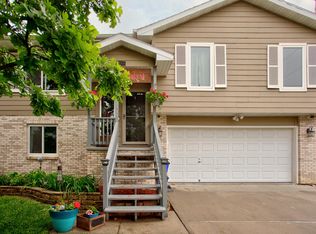 1215 N 17th St, Council Bluffs, IA 51501