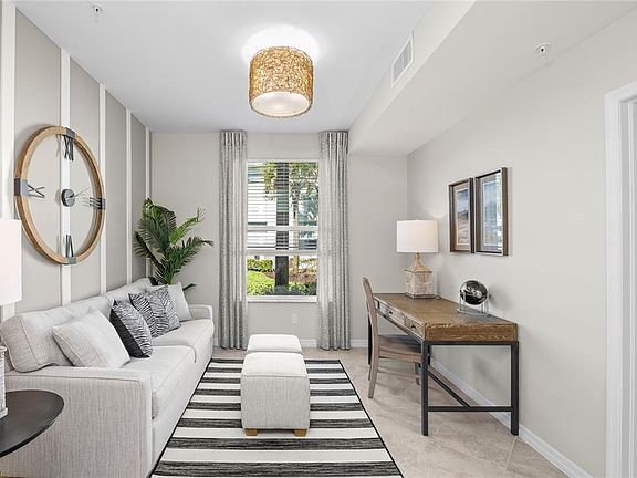 2nd image of 19007 Scallop Loop #201