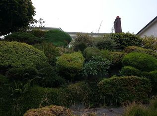 5515 SW Campbell Pl, Seattle, WA 98116