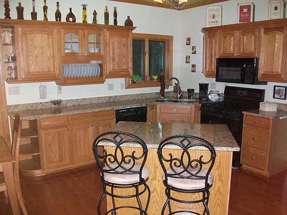 3rd image of 8640 Talamasca Dr