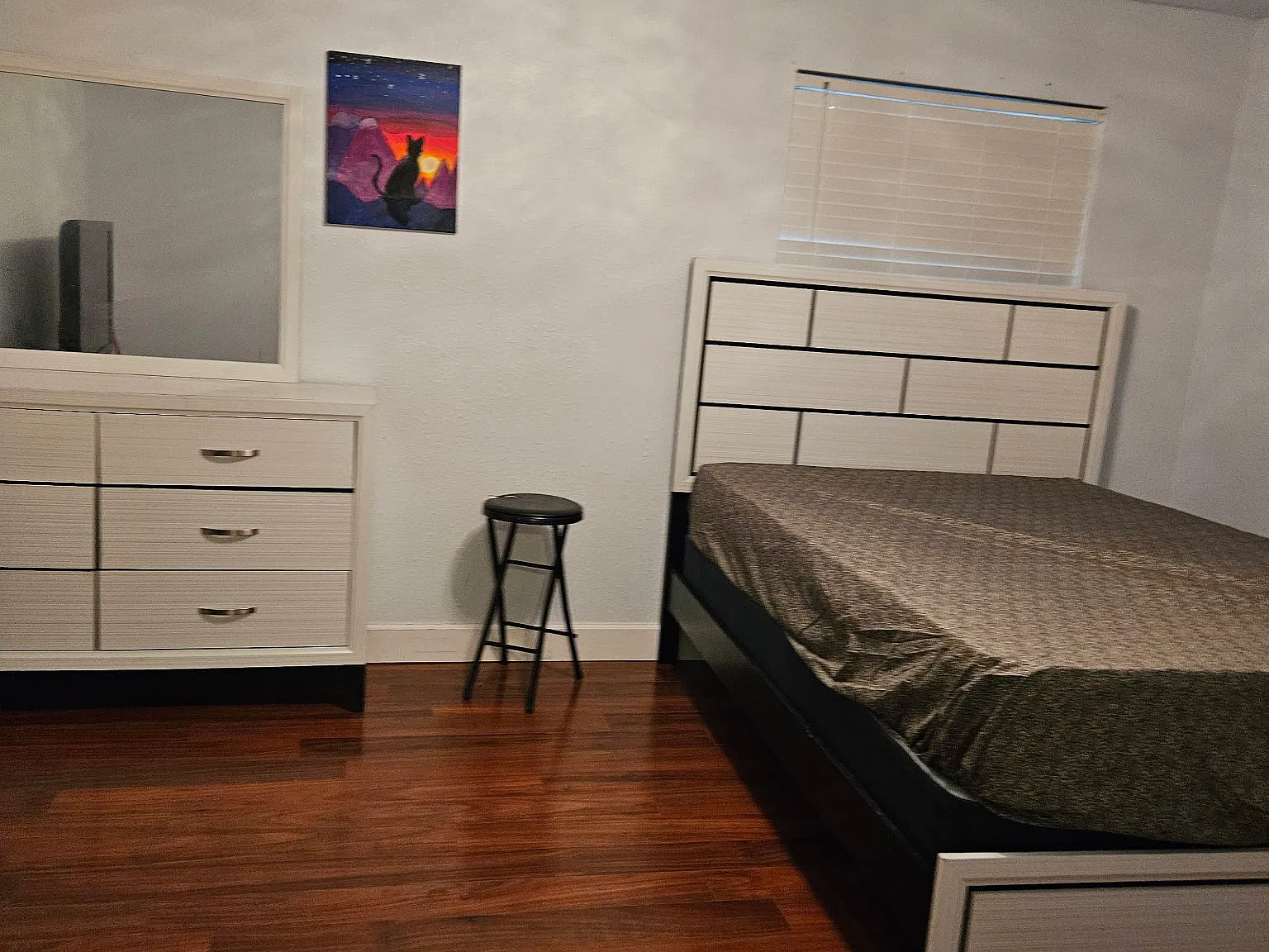 2 bed, 1.5 bath, 1268 sqft, $1,600 — Photo 3
