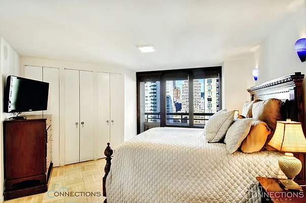 Sold by City Connections Realty | media 24