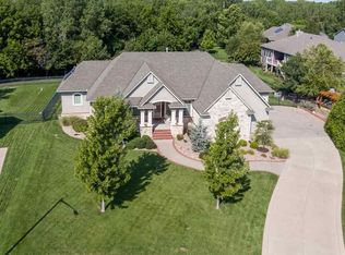 819 E Rough Creek Loop, Derby, KS 67037