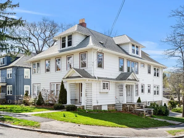 18 Fairfax Rd, Milton, MA 02186