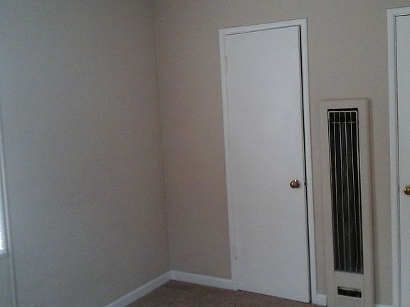 5th image of 2817 F St APT 7