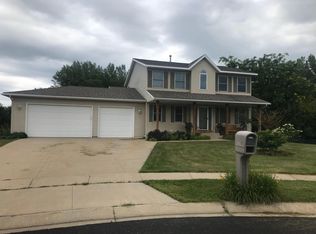 6304 Pebble Ln SW, Rochester, MN 55902