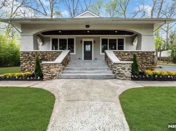 69 Broadway, Park Ridge, NJ 07656
