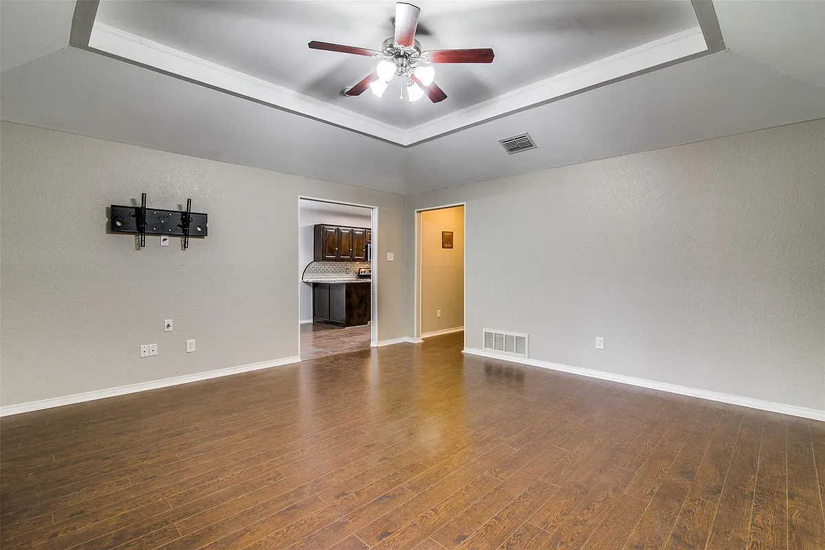 Building Photo - 719 Stoneybrook Dr
