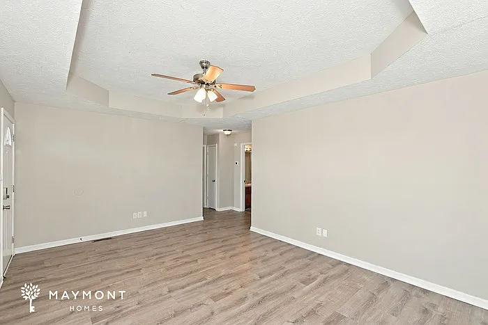 3 bed, 2.0 bath, 1112 sqft, $1,545 — Photo 4