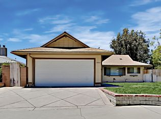 13937 Badger Ave, Sylmar, CA 91342