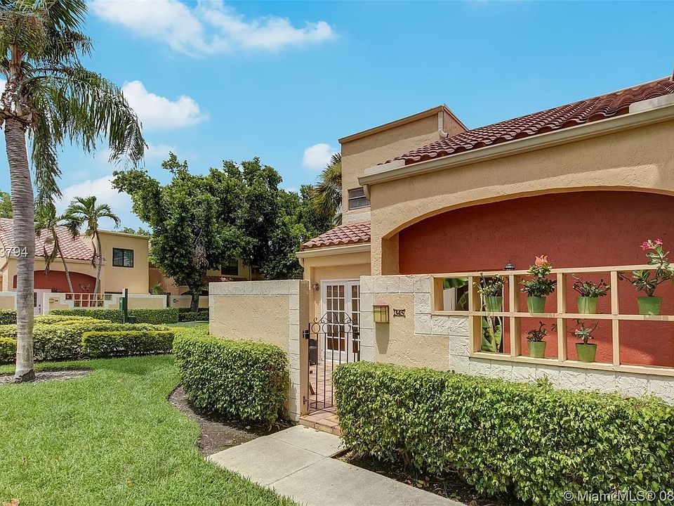 1st image of 20944 Bay Ct