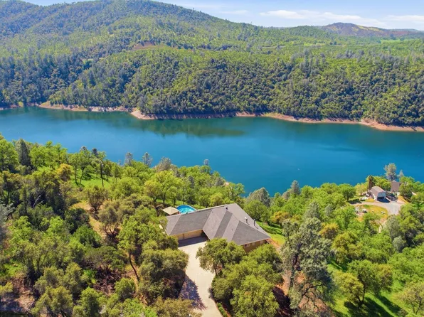 12808 Mammoth Mine Rd, Jamestown, CA 95327